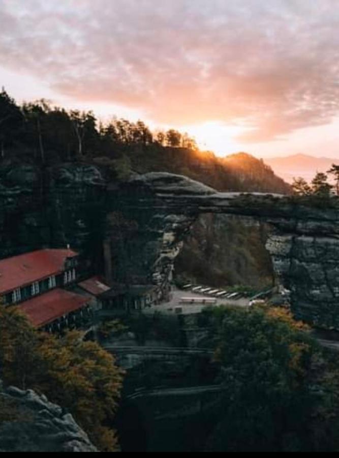Ferienwohnung Podkrovni Apartman Tereza Rumburk Exterior foto